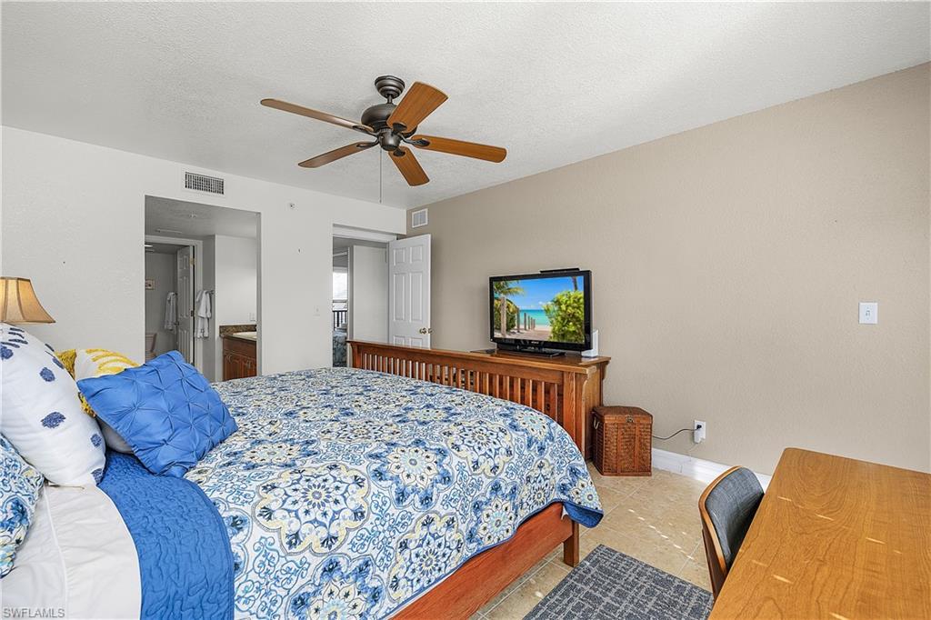 FOUR WINDS MARINA NORTH CONDO - Residential