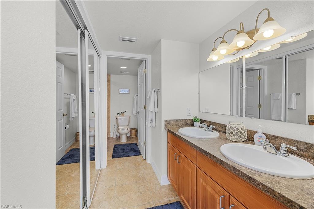 FOUR WINDS MARINA NORTH CONDO - Residential