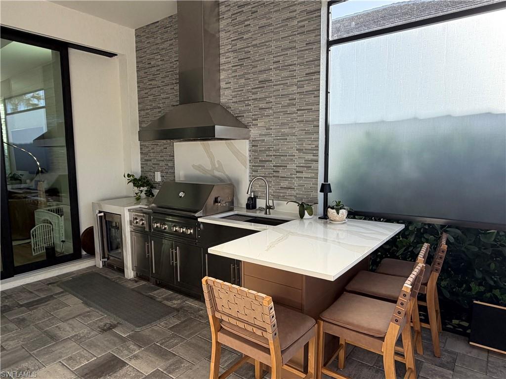 CAYMAS - Residential Lease