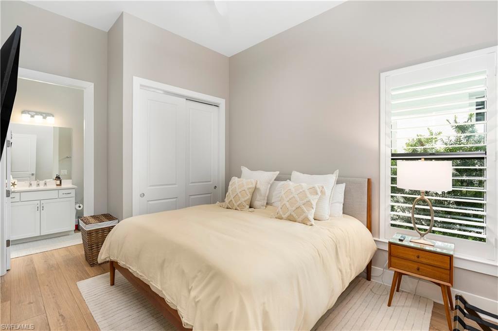 CAYMAS - Residential Lease