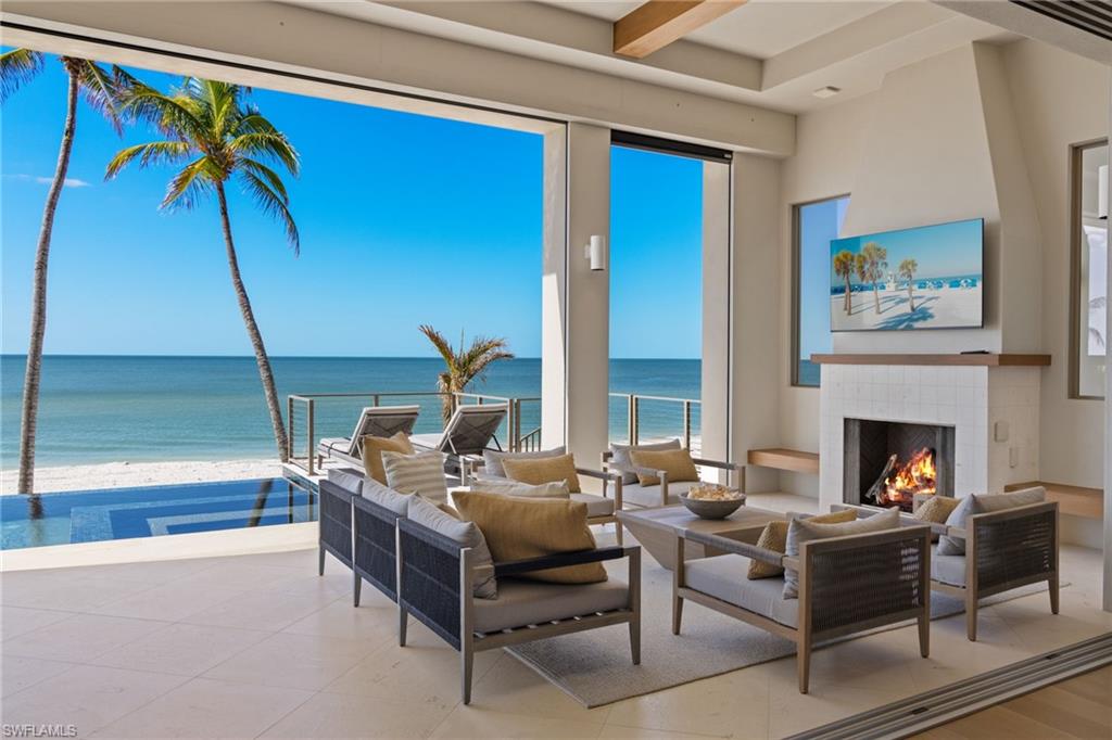 BONITA BEACH - Residential