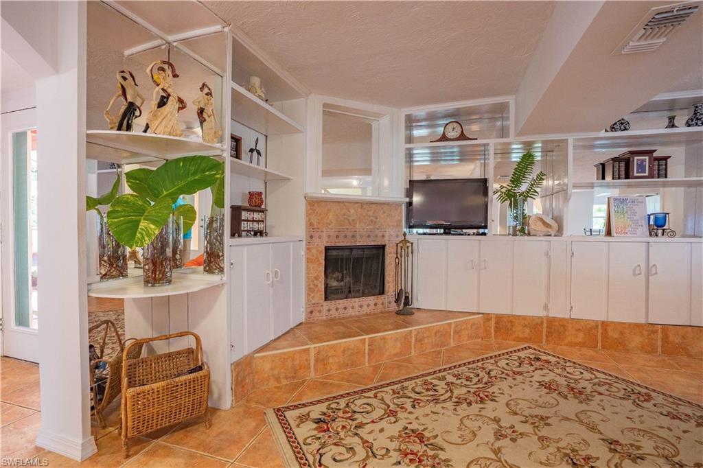 SHRIVER - Residential