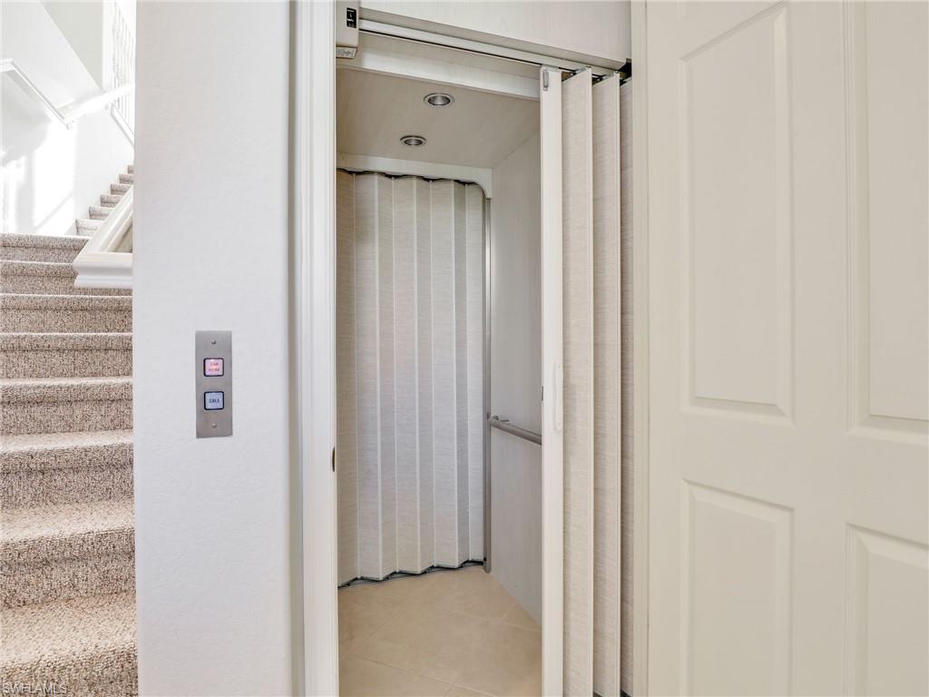 CHAMPIONS - Residential