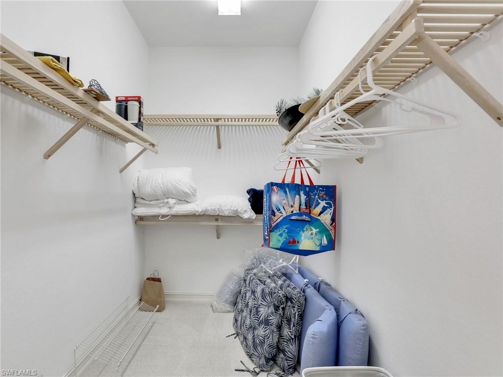 CHAMPIONS - Residential