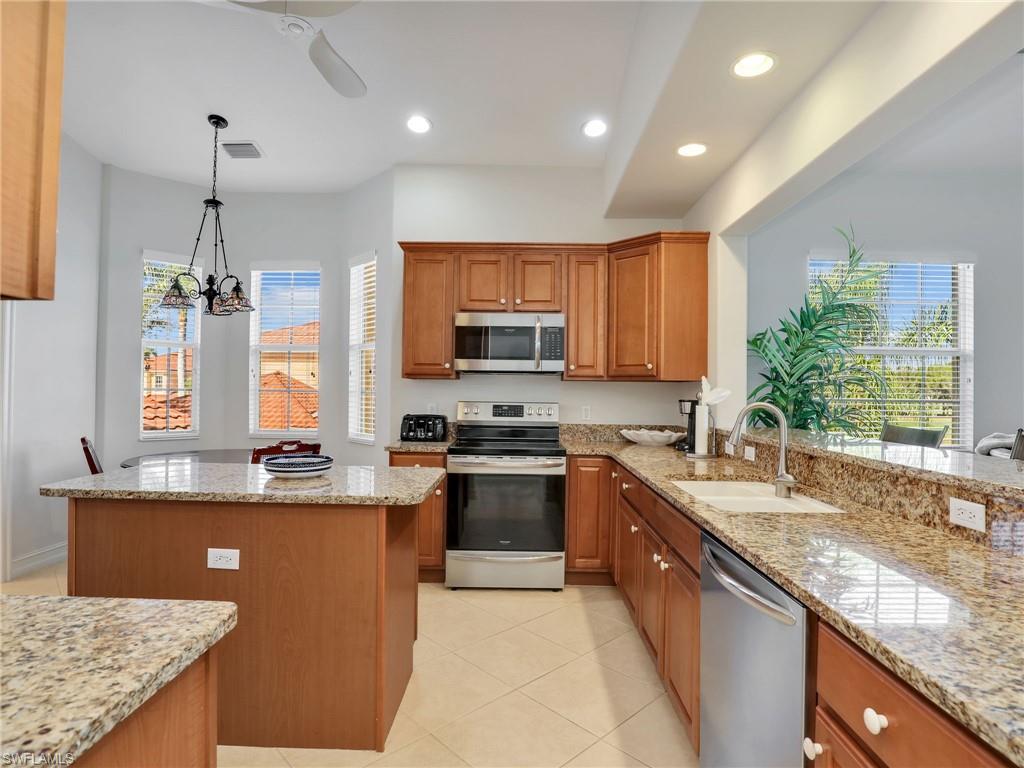 CHAMPIONS - Residential