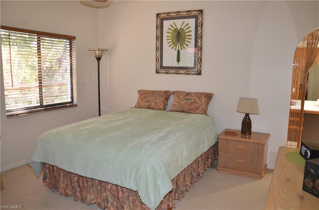 WATERFRONT IN NAPLES - Residential