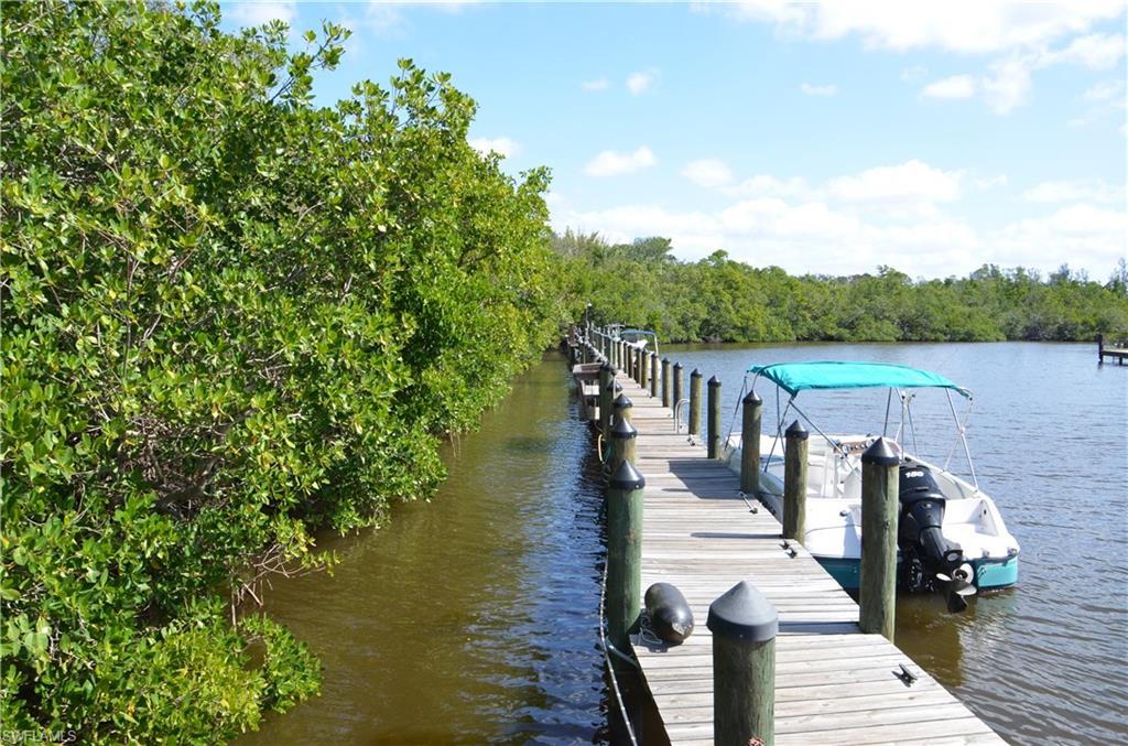 WATERFRONT IN NAPLES - Residential