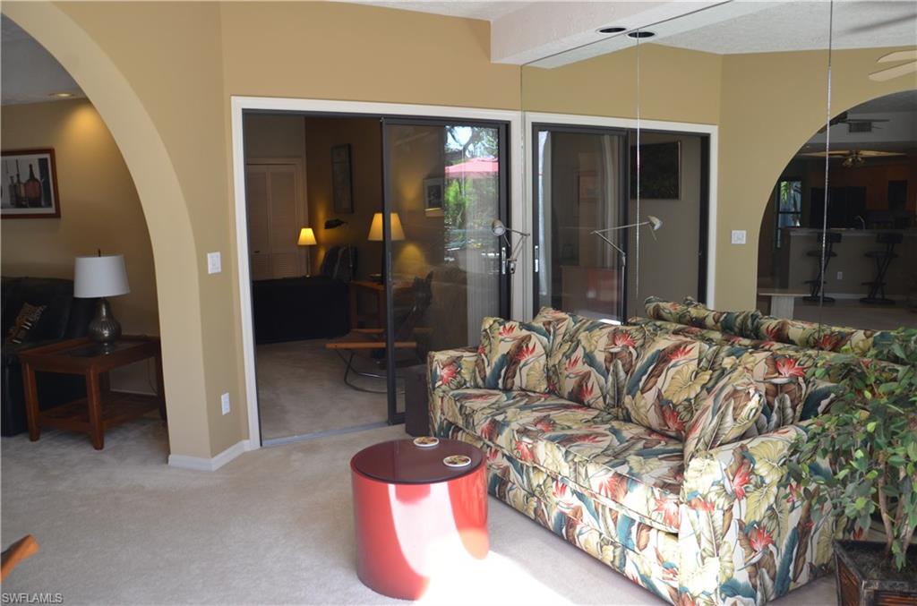 WATERFRONT IN NAPLES - Residential