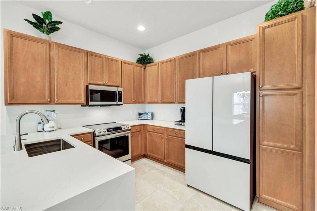 VILLAGE WALK OF BONITA SPRINGS - Residential