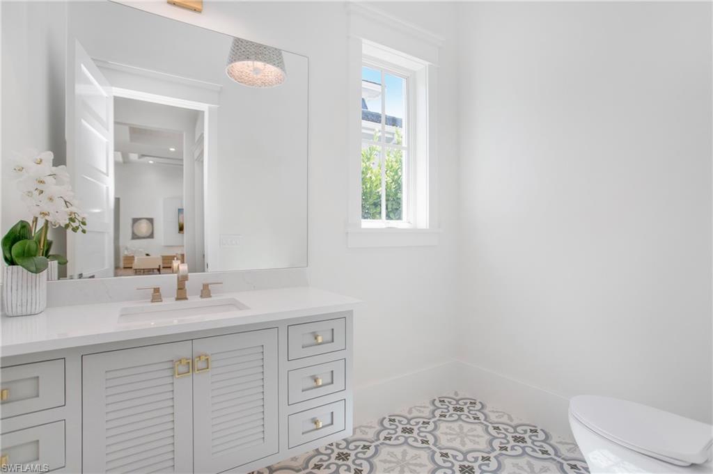 MOORINGS - Residential