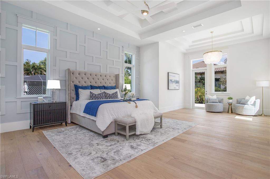 MOORINGS - Residential