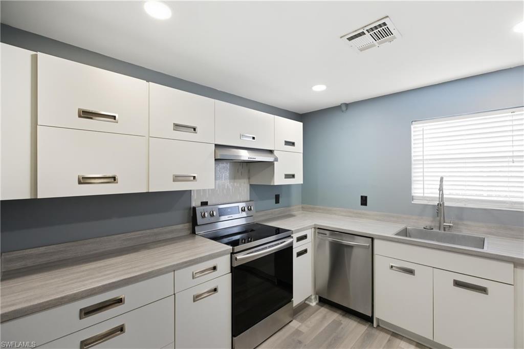 BRISTOL SQUARE - Residential