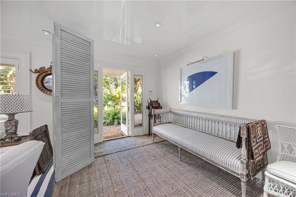 OLDE NAPLES - Residential Lease