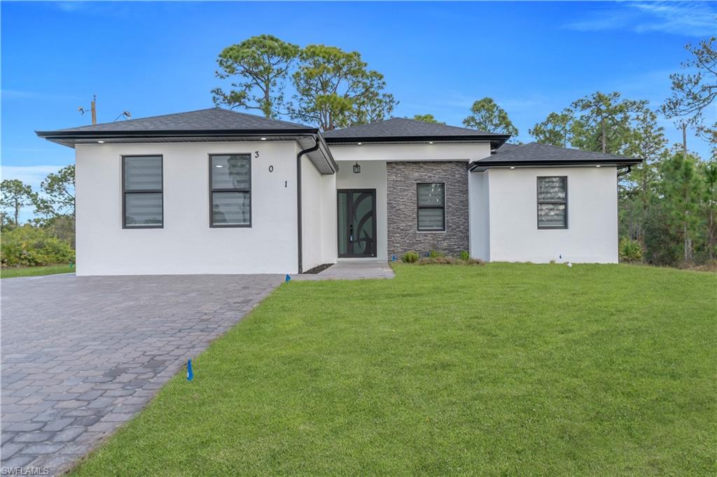 LEHIGH ACRES - Residential