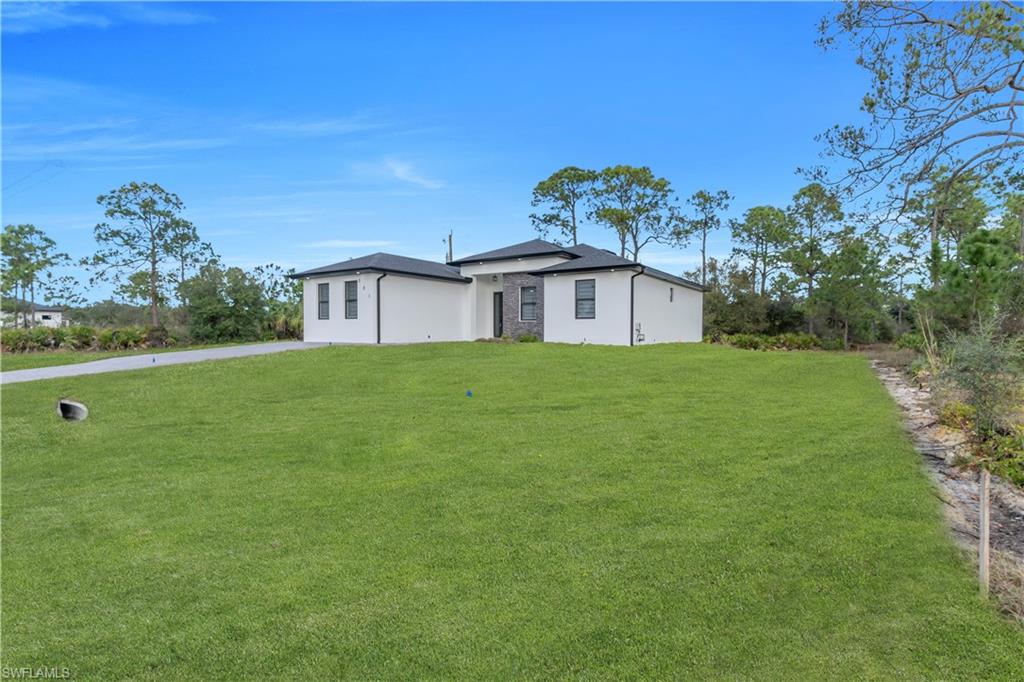 LEHIGH ACRES - Residential