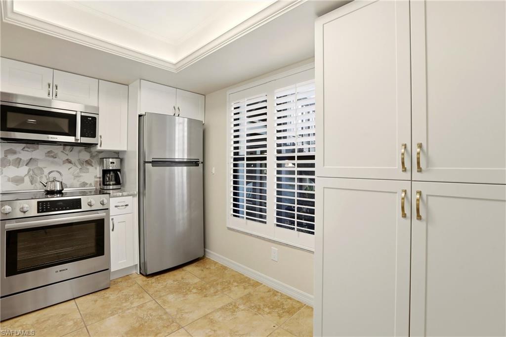 BARUNA BAY CONDO - Residential