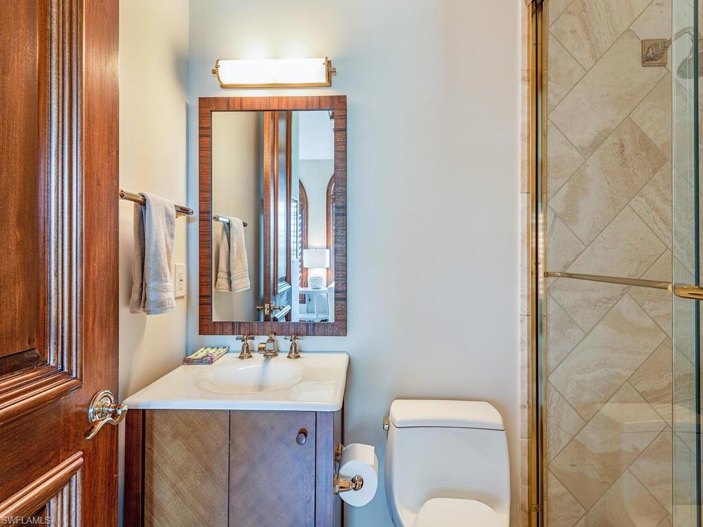 VENETIAN VILLAS - Residential