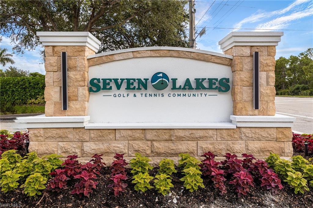 SEVEN LAKES - Residential