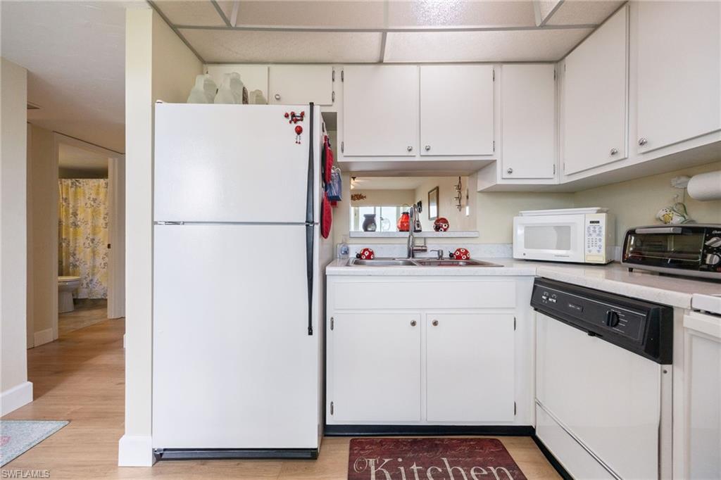 SEVEN LAKES - Residential