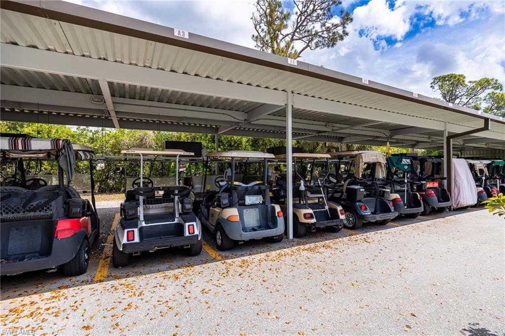 SEVEN LAKES - Residential