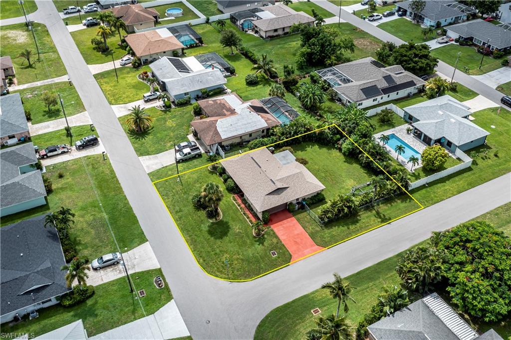 CAPE CORAL - Residential