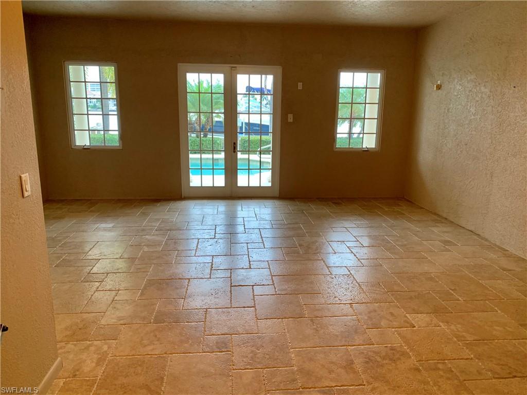 CONNERS - Residential