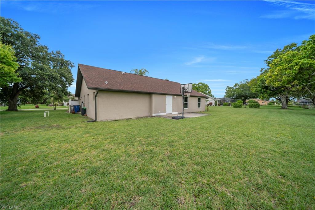 LEHIGH ACRES - Residential