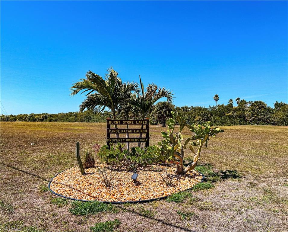 BURNT STORE LAKES - Land