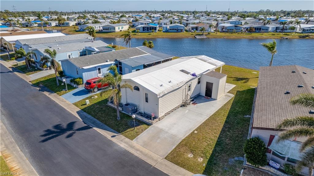 HORIZON VILLAGE - Residential