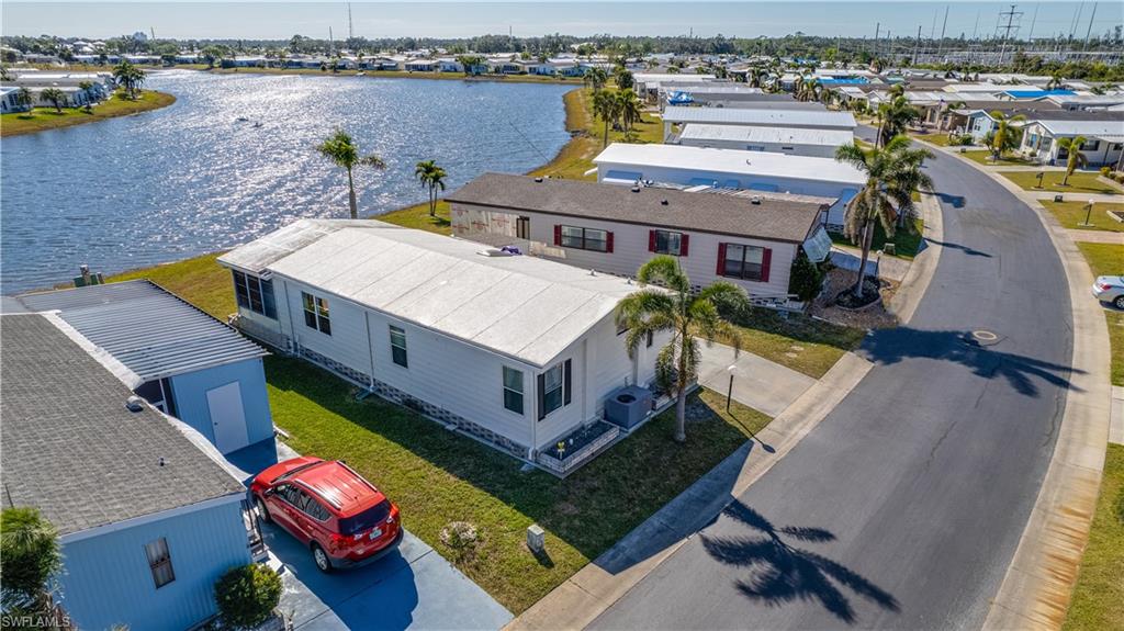 HORIZON VILLAGE - Residential