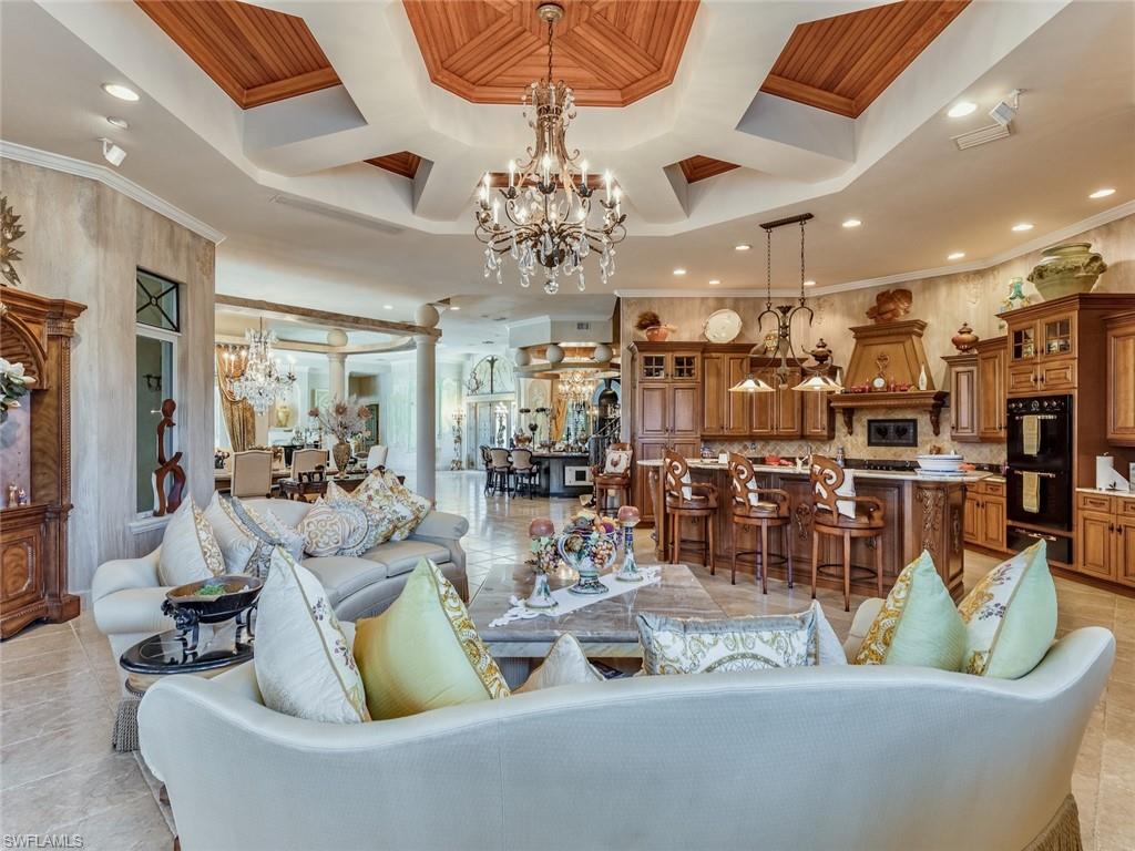 MARBLEHEAD MANOR - Residential