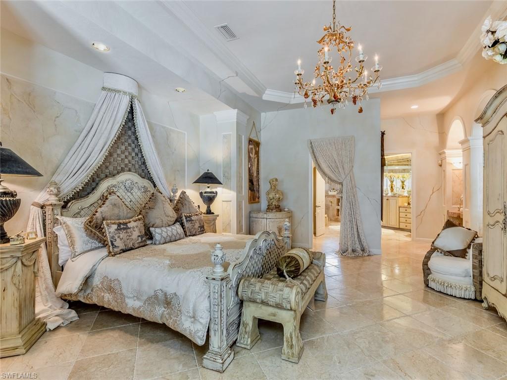 MARBLEHEAD MANOR - Residential