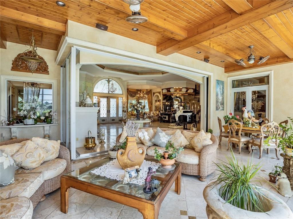 MARBLEHEAD MANOR - Residential