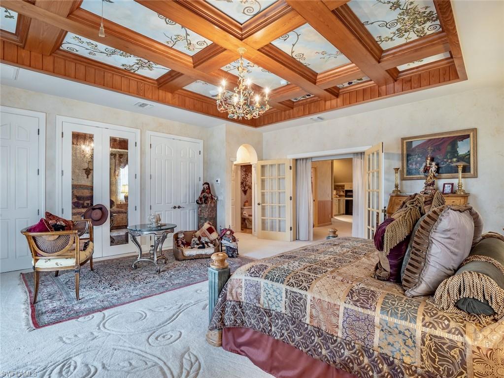 MARBLEHEAD MANOR - Residential