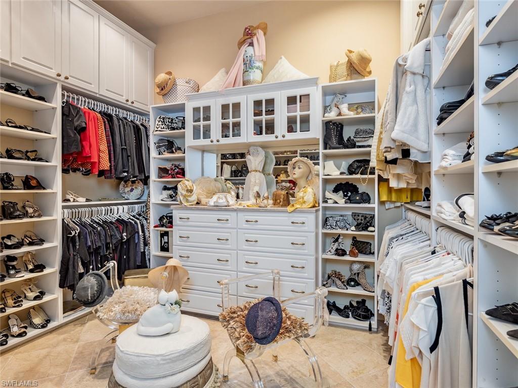 MARBLEHEAD MANOR - Residential