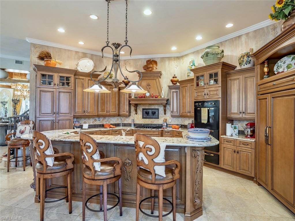 MARBLEHEAD MANOR - Residential