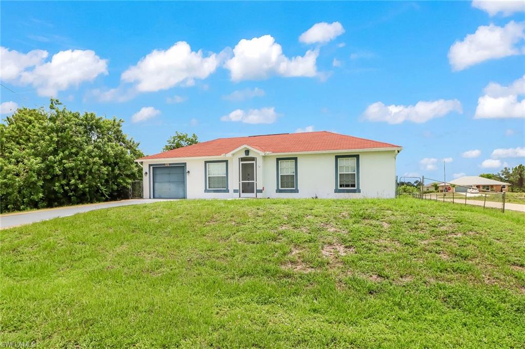LEHIGH ACRES - Residential