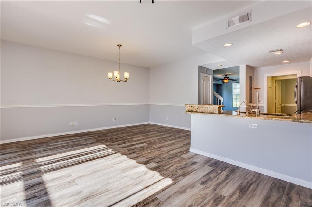 ISLAND WALK - Residential