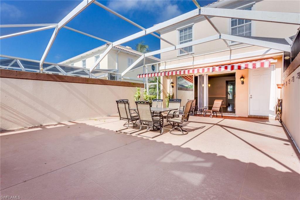 ISLAND WALK - Residential