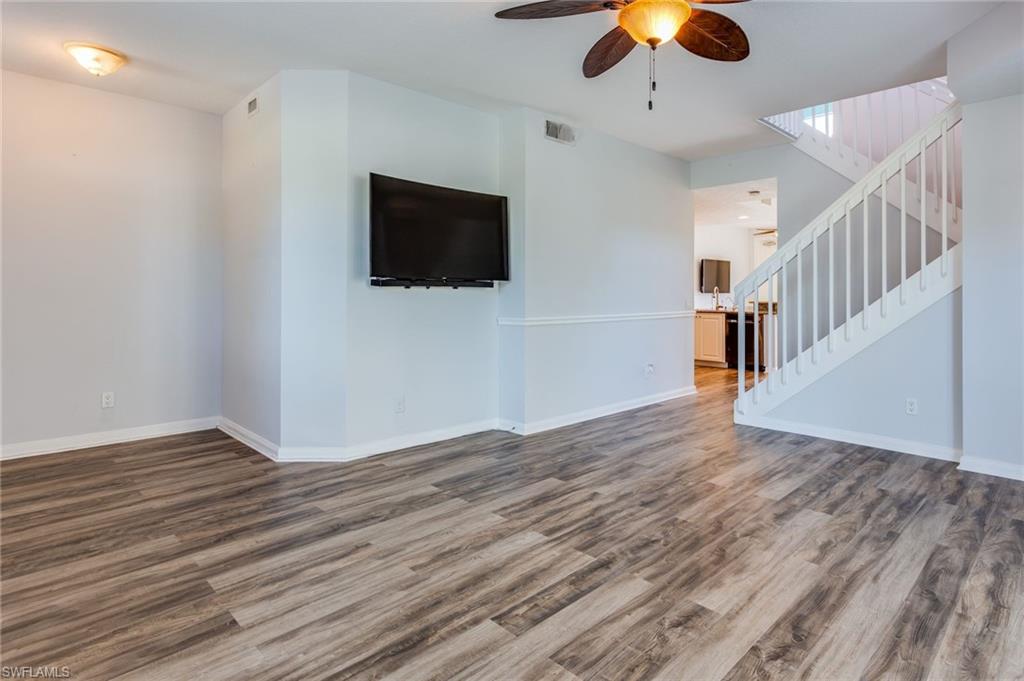 ISLAND WALK - Residential