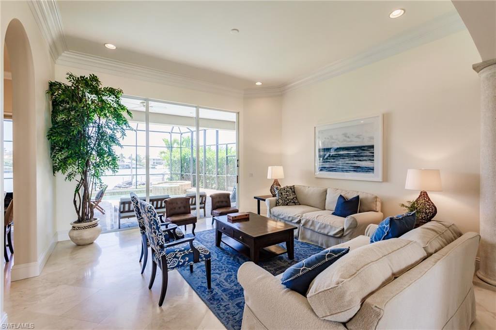 MOORINGS - Residential