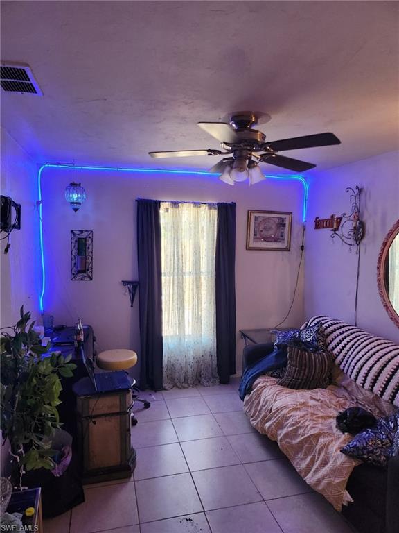 LINCOLN PARK - Residential