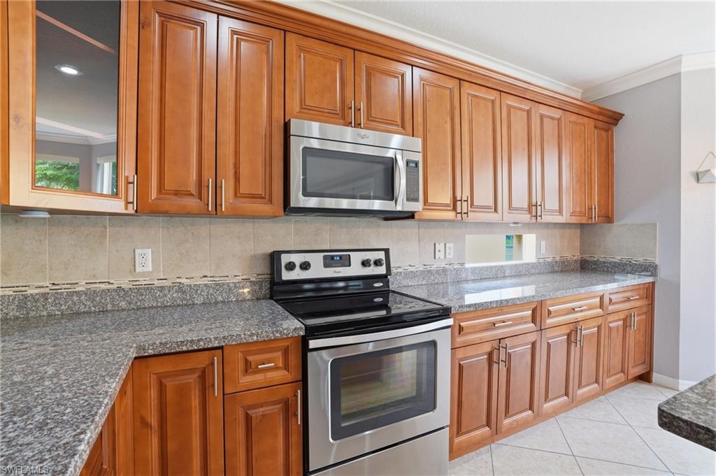 CATALINA ISLES - Residential