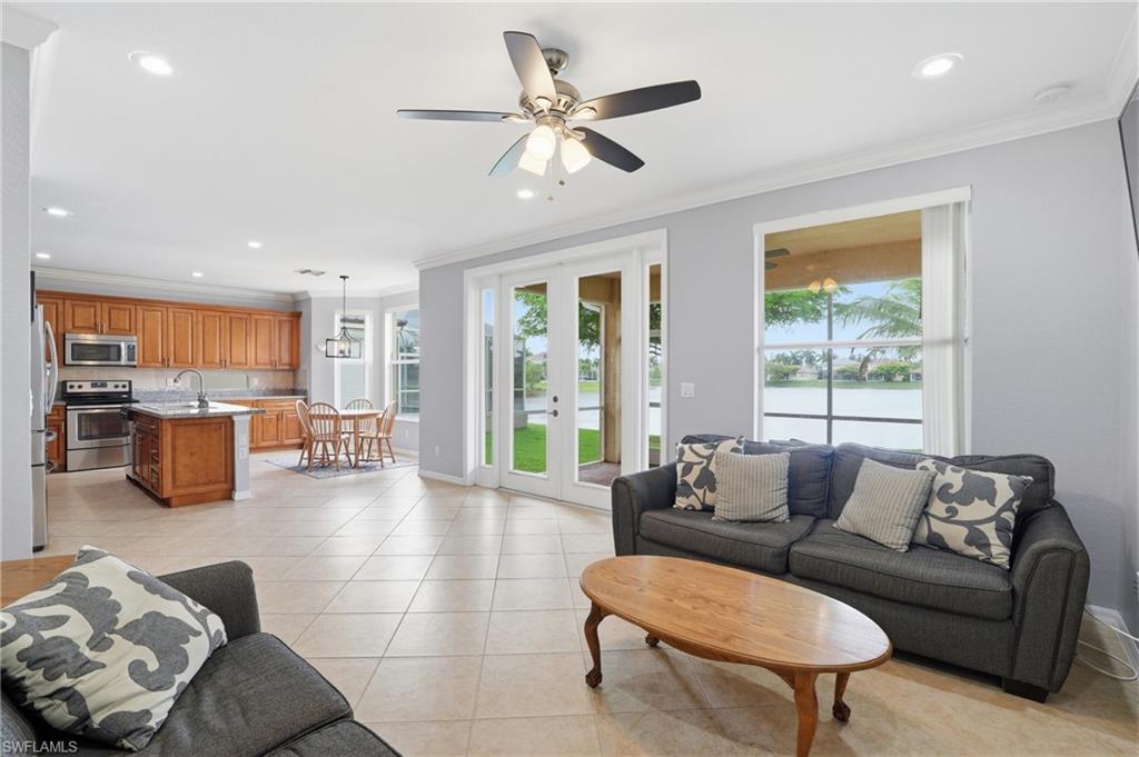 CATALINA ISLES - Residential