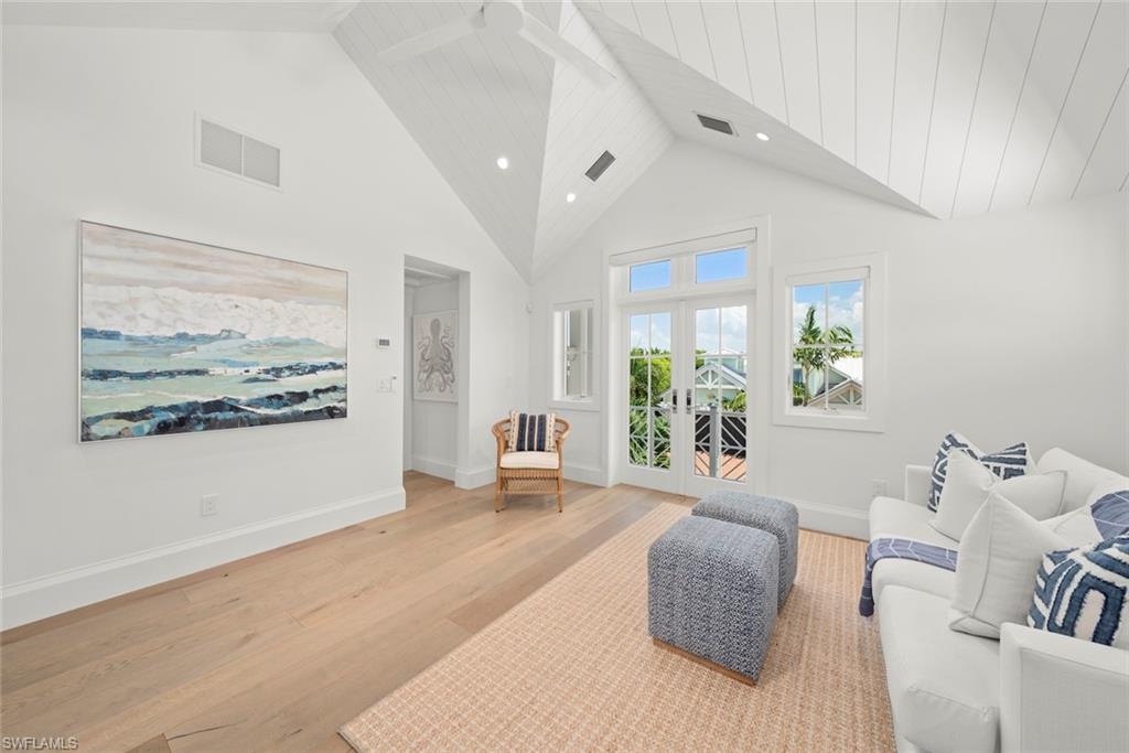 MANGROVE BAY - Residential