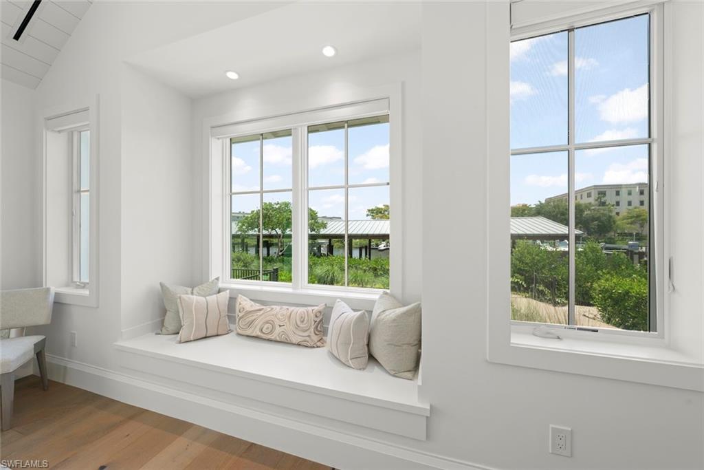 MANGROVE BAY - Residential