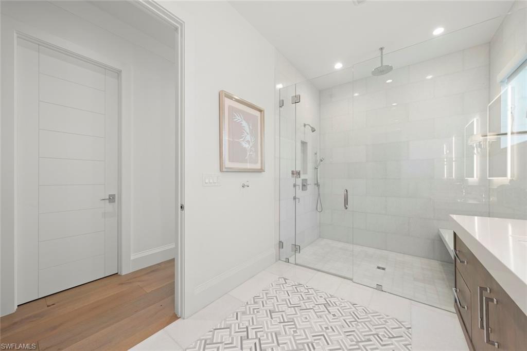 MANGROVE BAY - Residential