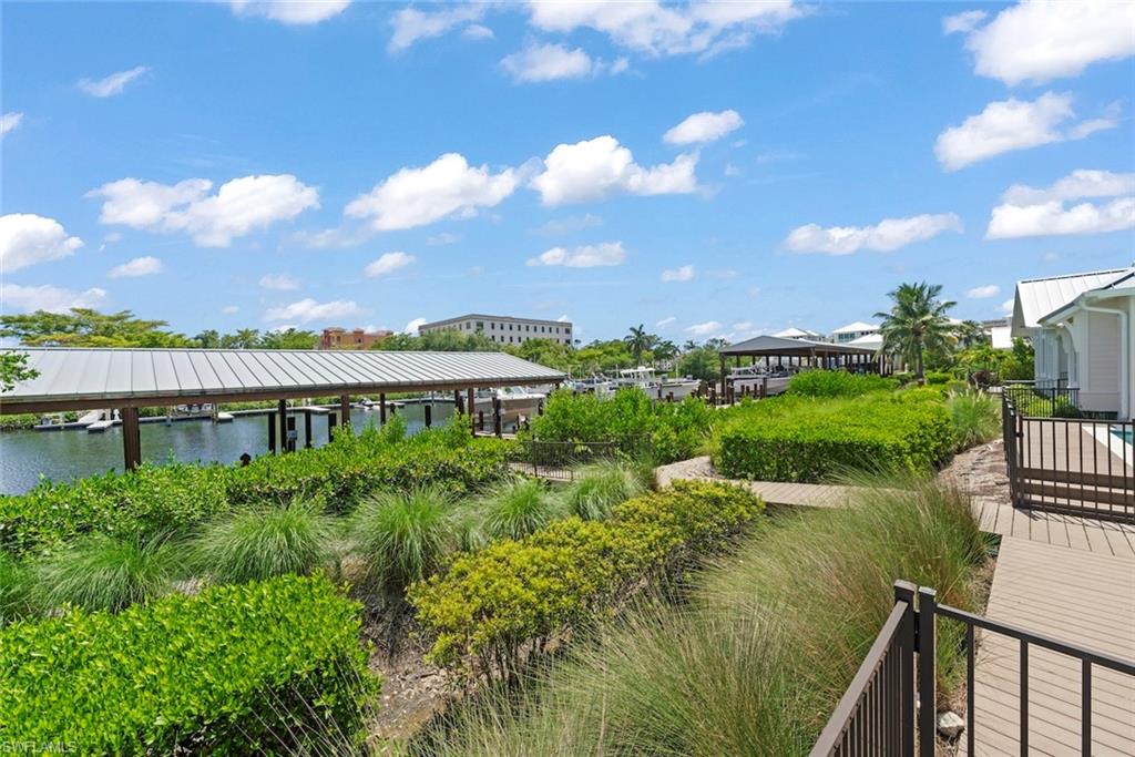 MANGROVE BAY - Residential