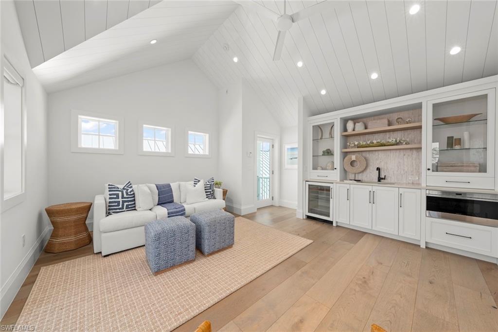 MANGROVE BAY - Residential