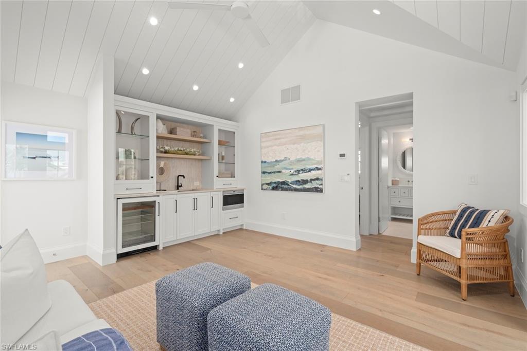 MANGROVE BAY - Residential